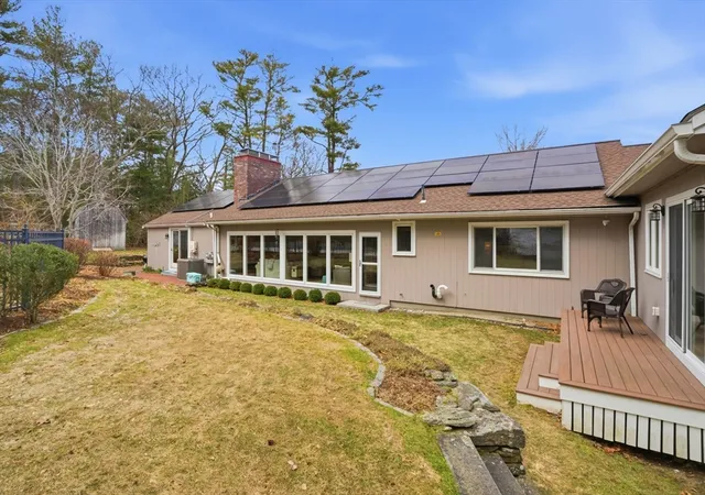 Homes for sale in Duxbury, MA | 180 Chestnut St, Duxbury, MA 02332 | MLS# 73491266
