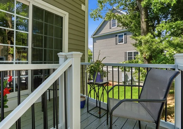 2nd image of 1975 Middlesex St, Lowell, MA 01851