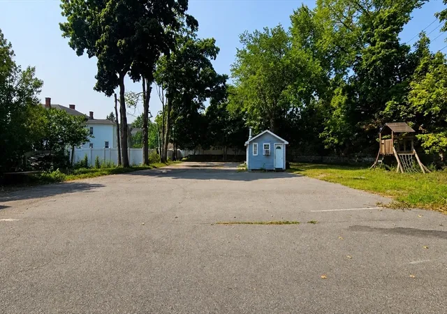 Photo 4 of Sale Pending at 21 Franklin St, Milford, MA 01757 | MLS# 73567324 | Listing updated on 2026-09-22