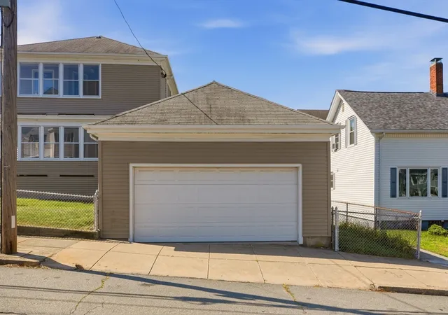 2nd image of 345 Sprague St, Fall River, MA 02724 | MLS# 73561301