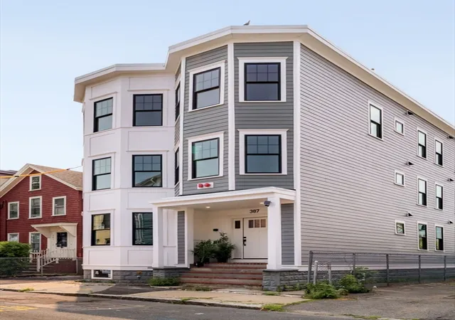 42nd image of 387 Norfolk St #1, Cambridge, MA 02139 | MLS# 73537512