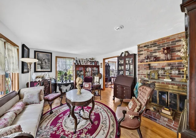 Photo 4 of Single family home for sale at 48 Ichabod Ln, Marion, MA 02738 | MLS# 73552608 | Listing updated on 2026-09-21