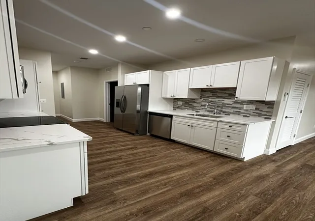 3rd image of 408 Suffolk St #0, Lowell, MA 01854 | MLS# 73551104