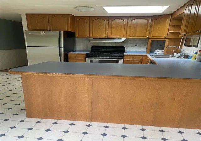 5th image of 19 Narragansett Dr, Plymouth, MA 02360 | MLS# 73550380