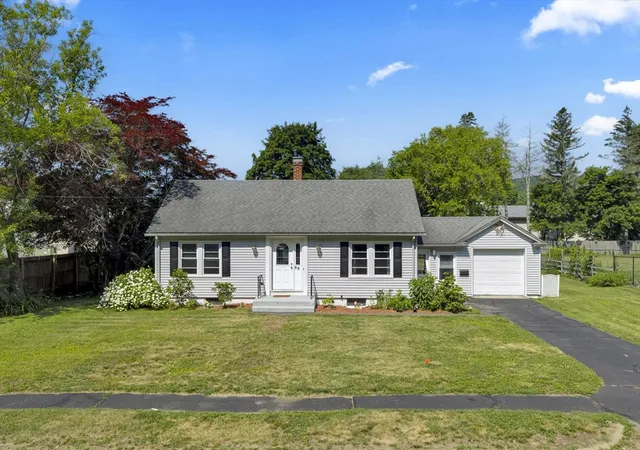 Homes for sale in Palmer, MA | 58 Randall St, Palmer, MA 01069 | MLS# 73543955