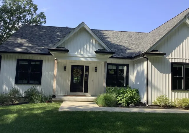 3rd image of 4B Mccarthy Rd, North Brookfield, MA 01535 | MLS# 73563819