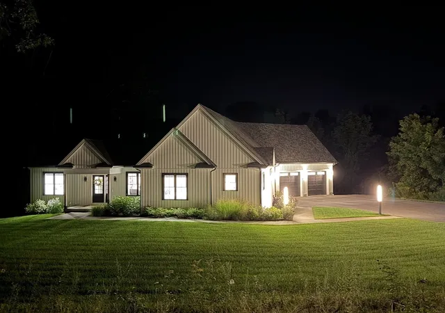4th image of 4B Mccarthy Rd, North Brookfield, MA 01535 | MLS# 73563819