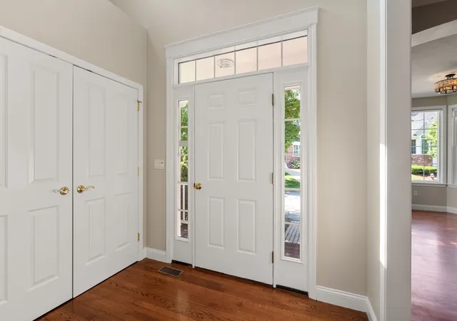 2nd image of 7 Riverwalk Ln #7, East Walpole, MA 02032 | MLS# 73555251