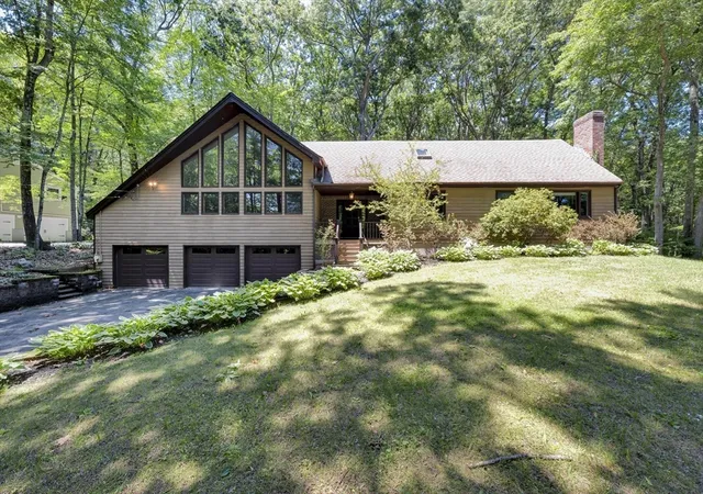 Homes for sale in North Oxford, MA | 6 Laurelwood Dr, North Oxford, MA 01537 | MLS# 73548650