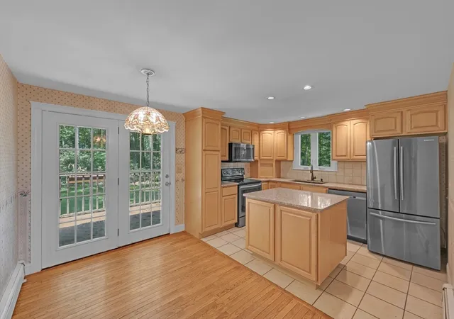 Homes for sale in North Oxford, MA | 6 Laurelwood Dr, North Oxford, MA 01537 | MLS# 73548650