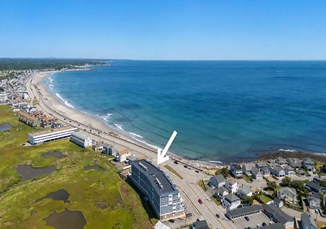 1st image of 535 Ocean Blvd #403, Hampton, NH 03842 | MLS# 73560141