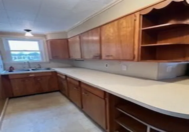 4th image of 15-19 Elm St, Leominster, MA 01453