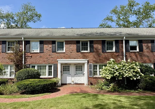 1st image of 276 Main St #4C, Acton, MA 01720 | MLS# 73568251