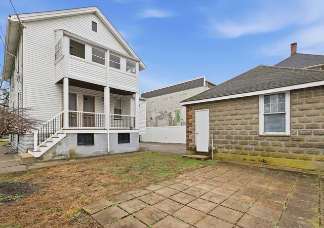 Homes for sale in Arlington, MA | 142 144 Mystic Valley Parkway, Arlington, MA 02474 | Houzeo