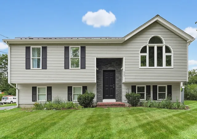 1st image of 460 Richardson Ave, Attleboro, MA 02703 | MLS# 73553627