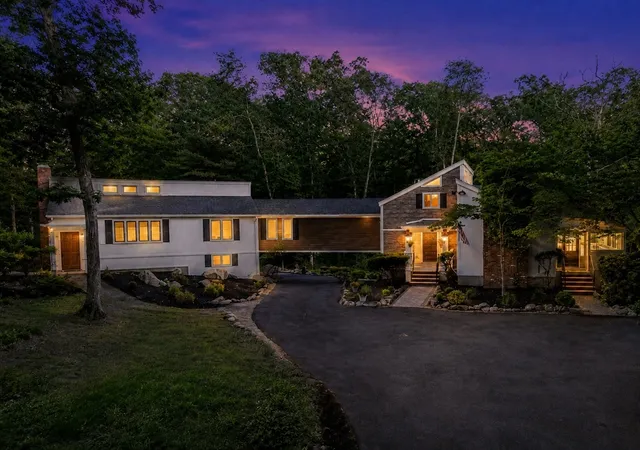 1st image of 185 Ash, West Newbury, MA 01985 | MLS# 73540620