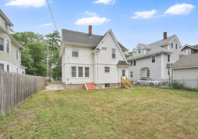 Photo 3 of Single family home for sale at 47 Trafton Rd, Springfield, MA 01108 | MLS# 73550610 | Listing updated on 2026-09-04