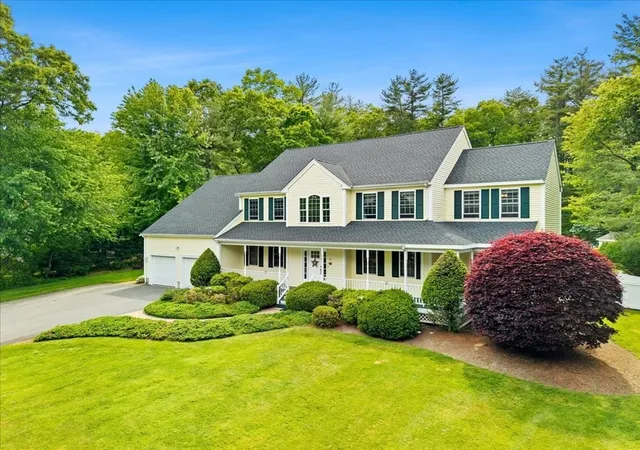 3rd image of 118 Bay Rd, Norton, MA 02766 | MLS# 73529870