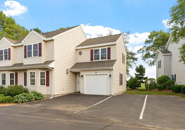 Homes for sale in Salisbury, MA | 188 Bch Rd, Salisbury, MA 01952