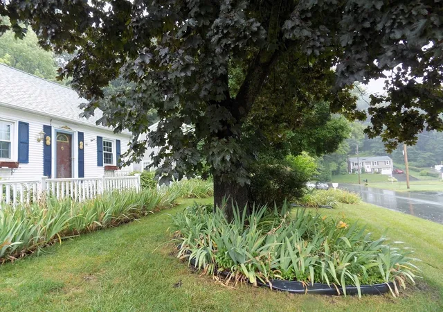 5th image of 88 Knollwood Dr, Westfield, MA 01085 | MLS# 73557973