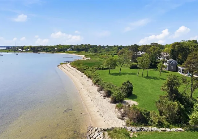 4th image of 91 Plantingfield Way, Edgartown, MA 02539 | MLS# 73544426