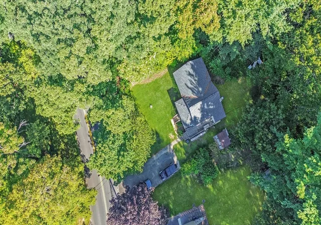 Photo 4 of Sale Pending at 218 Old Groveland Rd, Haverhill, MA 01835 | MLS# 73430724 | Listing updated on 2025-11-10