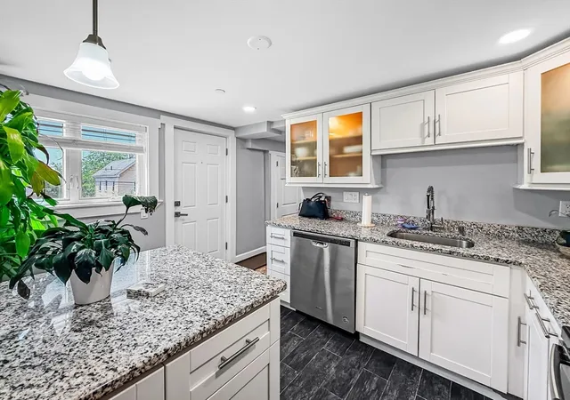 Listing Photo 5 - Condo for sale in building located at 468 Salem St, Malden, MA 02148