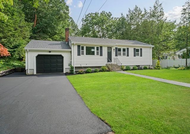 Photo 2 of Single family home for sale at 36 Vine St, Randolph, MA 02368 | MLS# 73562832 | Listing updated on 2026-09-12