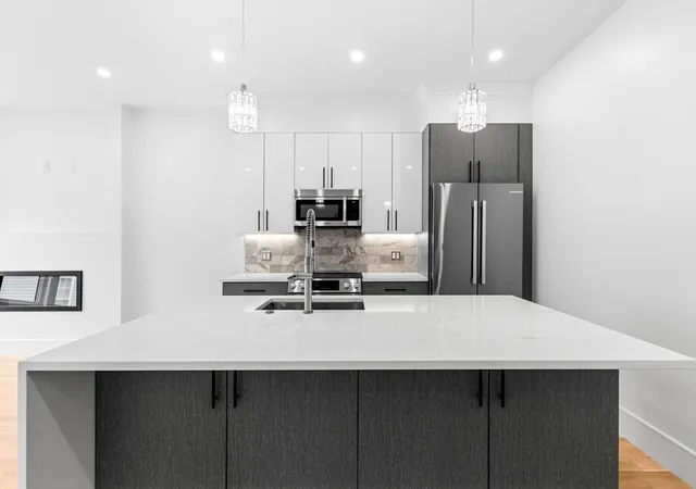 4th image of 143 Tremont St #143-5, Boston, MA 02135 | MLS# 73522778