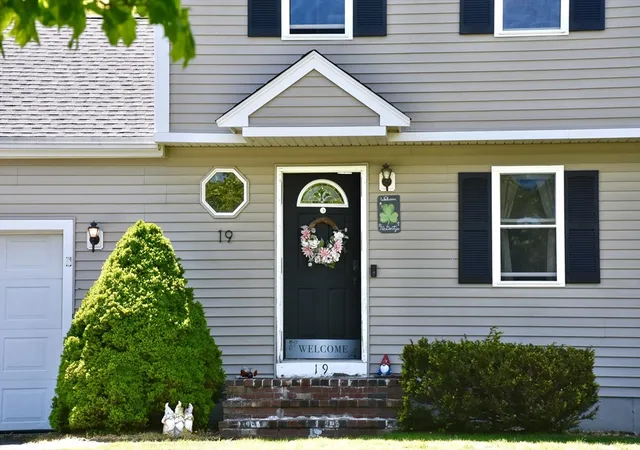 3rd image of 19 Marcia Bliss Way, Taunton, MA 02780 | MLS# 73521354