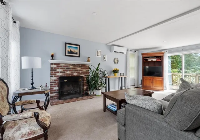 Photo 3 of Single family home for sale at 64 Jordans Way, Leominster, MA 01453 | MLS# 73568590 | Listing updated on 2026-09-13