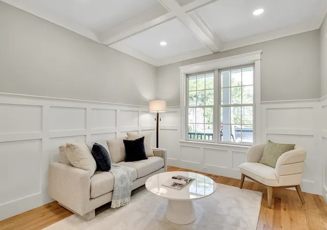 3rd image of 6 Manning, Lexington, MA 02420 | MLS# 73537928