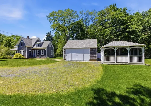 5th image of 18 Nobscussett Road, Dennis, MA 02638 | MLS# 73531143