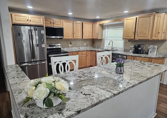 4th image of 10 Marmion Ave, Worcester, MA 01606 | MLS# 73563460