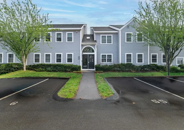 Homes for sale in Hingham, MA | 403 Tuckers Ln #403, Hingham, MA 02043 | MLS# 73505317