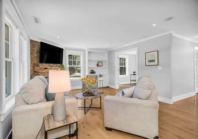 5th image of 15 Ferry Rd, Salisbury, MA 01952 | MLS# 73560060