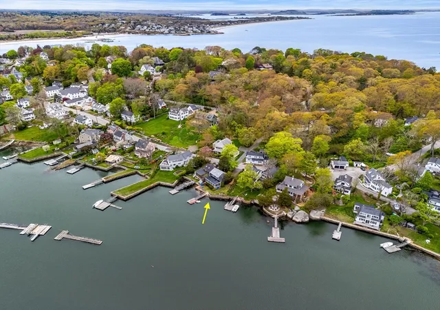 Photo 3 of Sale Pending at 65 Leonard St, Gloucester, MA 01930 | MLS# 73521436 | Listing updated on 2026-08-28