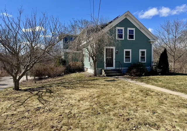 Homes for sale in Plainville, MA | 20 South St, Plainville, MA 02762 | MLS# 73544600