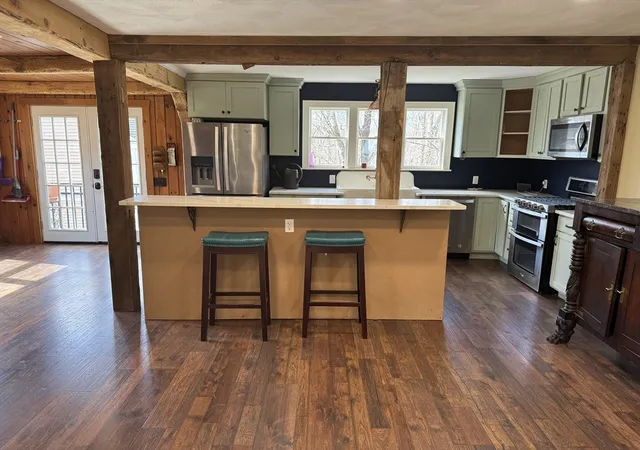 Homes for sale in Plainville, MA | 20 South St, Plainville, MA 02762 | MLS# 73544600