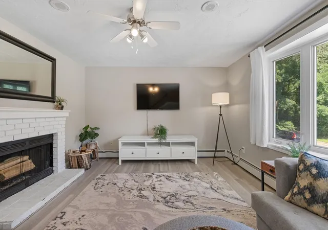 Listing Photo 4 - Condo for sale in building located at 49 Lexington St, Boston, MA 01107 - Unit #49