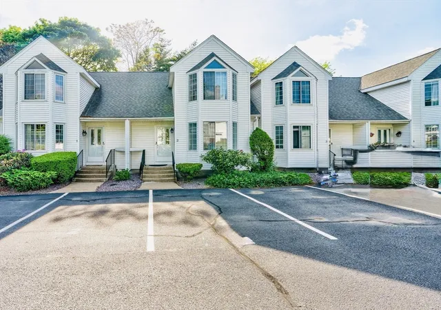 1st image of 21 Church Street #19, East Weymouth, MA 02189 | MLS# 73554420