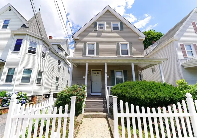 Homes for sale in Malden, MA | 32 Myrtle St, Malden, MA 02148 | MLS# 73547735