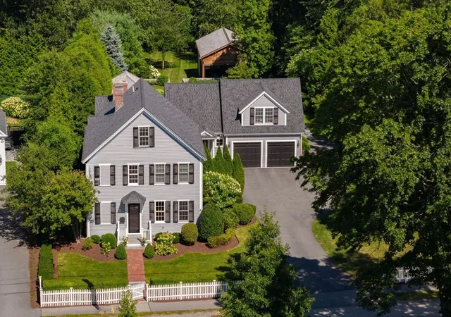 1st image of 68 School Street, Hingham, MA 02043 | MLS# 73565909