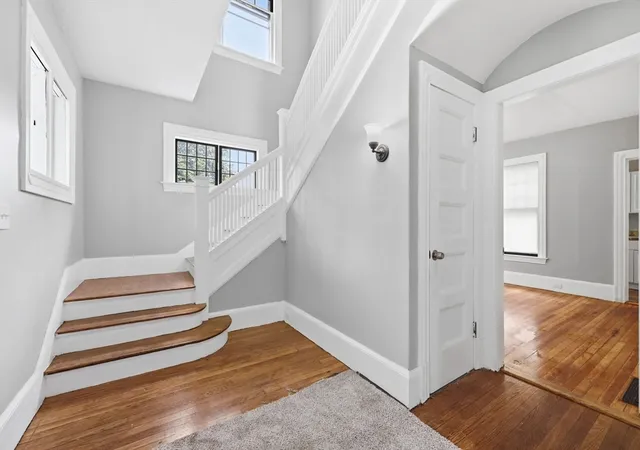 2nd image of 43 Cornell St, Springfield, MA 01109 | MLS# 73567923