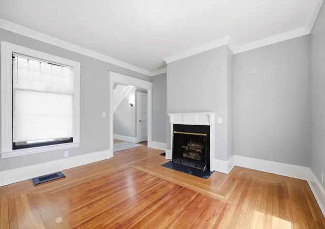 Photo 3 of Single family home for sale at 43 Cornell St, Springfield, MA 01109 | MLS# 73567923 | Listing updated on 2026-09-13