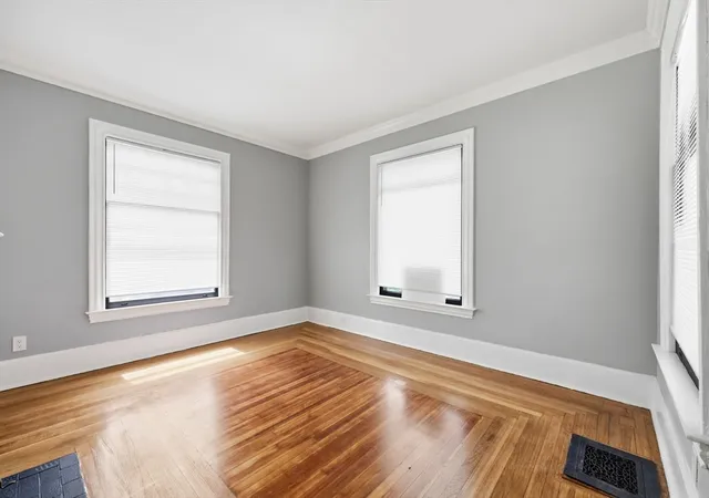 Photo 4 of Single family home for sale at 43 Cornell St, Springfield, MA 01109 | MLS# 73567923 | Listing updated on 2026-09-13