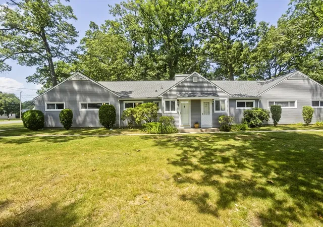 Homes for sale in Chicopee, MA | 91 Partridge Ln #91, Chicopee, MA 01022 | MLS# 73547202