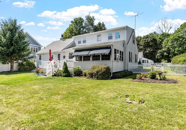 Photo 2 of Sale Pending at 2 Highland Park Rd, Rutland, MA 01543 | MLS# 73557111 | Listing updated on 2026-08-11