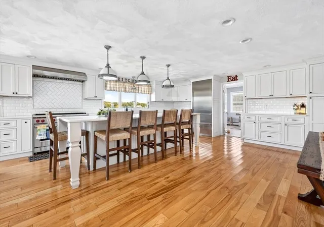 2nd image of 76 Surfside Rd, Scituate, MA 02066 | MLS# 73541850