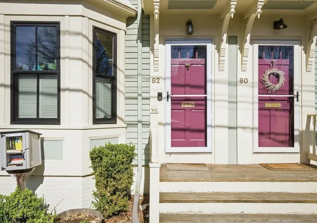 2nd image of 82 Federal St #82, Newburyport, MA 01950 | MLS# 73559822